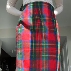 Vintage wool plaid pencil skirt